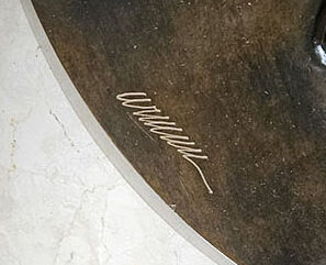 bronze de Araman signature 

